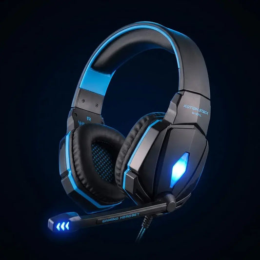 Audífonos gamer Kotion Each G4000 con micrófono flexible, cancelación de ruido e iluminación LED, ideales para largas sesiones de juego.