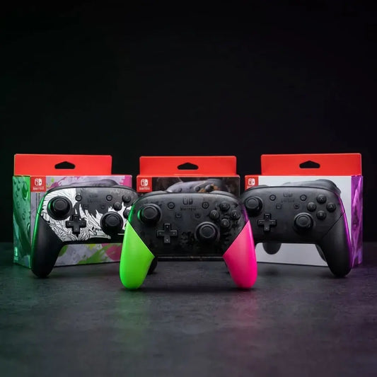 Control inalámbrico tipo Pro compatible con Nintendo Switch. Conexión Bluetooth, batería recargable y diseño ergonómico para gaming cómodo y preciso.