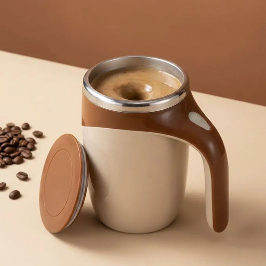 Taza mezcladora automática recargable USB de hasta 450 ml. Ideal para café, chocolate y batidos con mezcla uniforme en segundos.